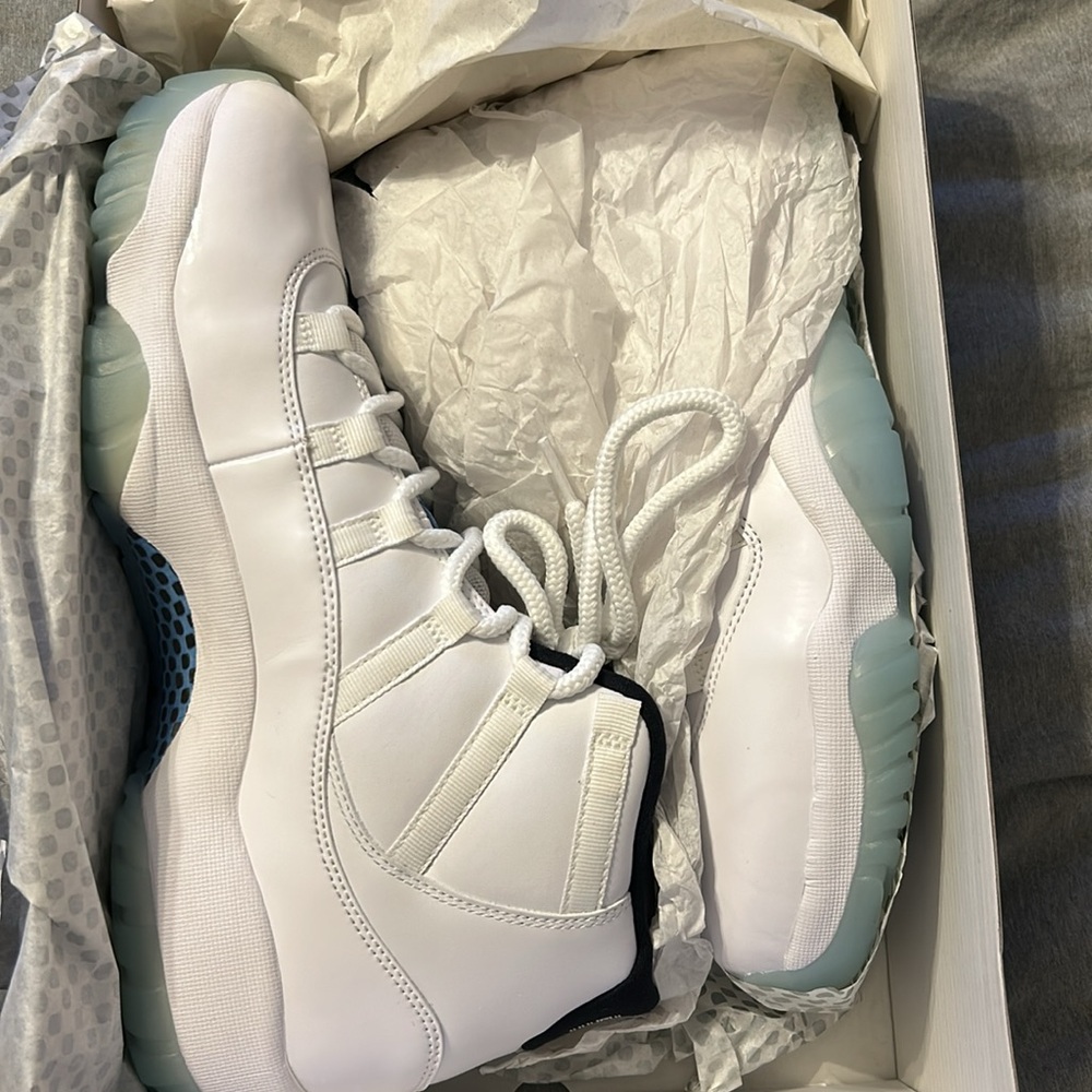 White Legend Blue Black Air Jordans 11 Retro